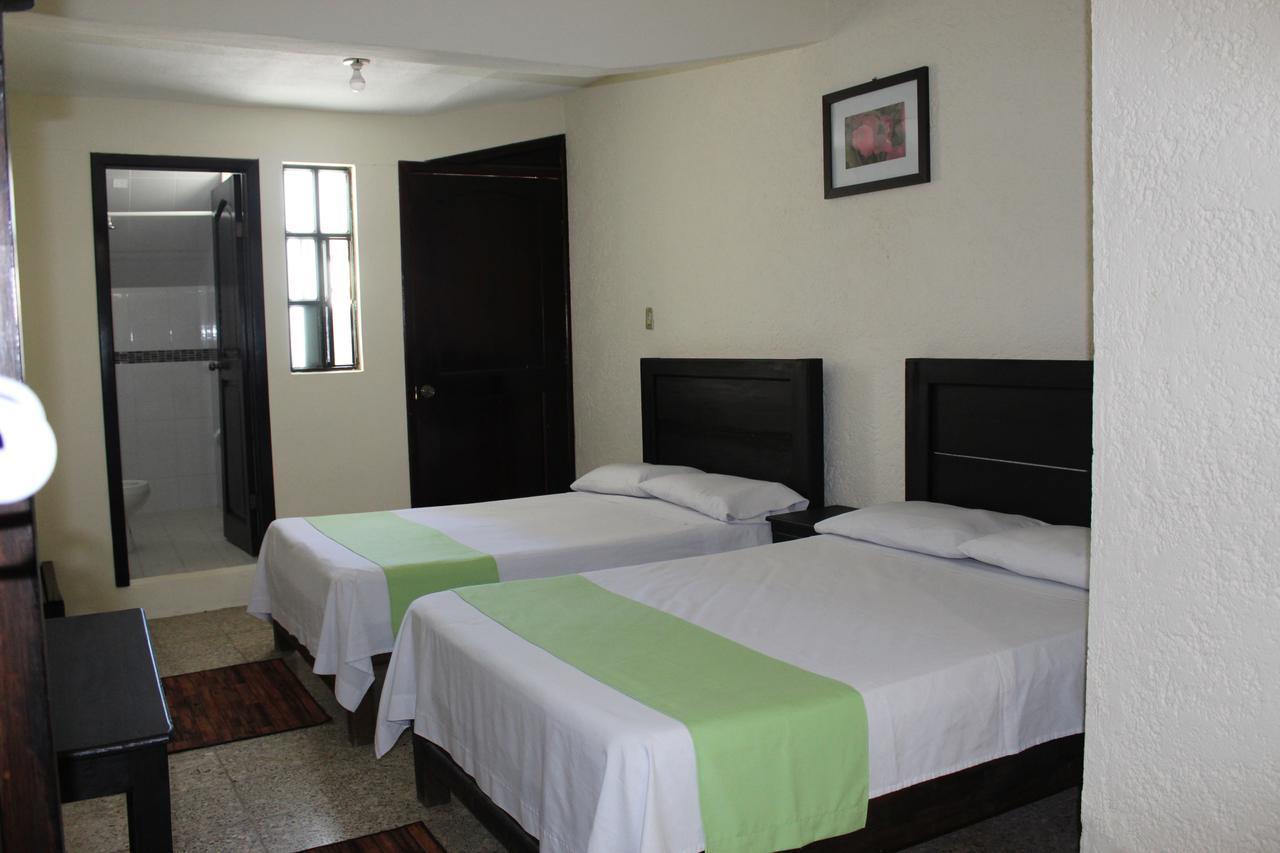 Hotel D'Lina Princess Suites Сан-Кристобаль-де-Ла-Касас Экстерьер фото
